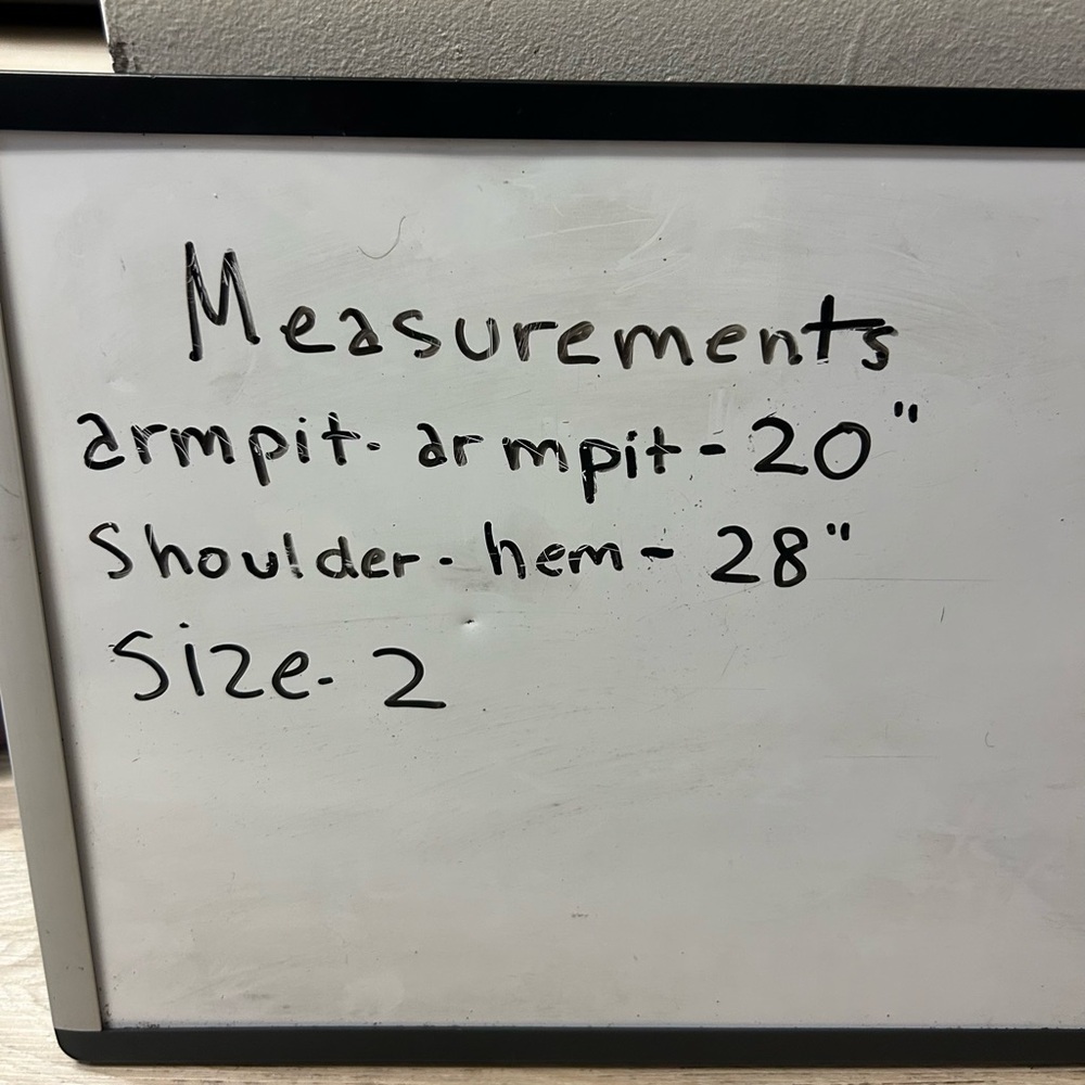 Vince Blouse Top 100% Silk Button Down Tunic Women Sz 2 Basket weave Print Sheer - Picture 14 of 14